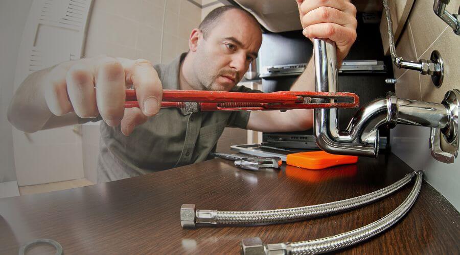 Expert burst pipe repair services in Petty, TX
